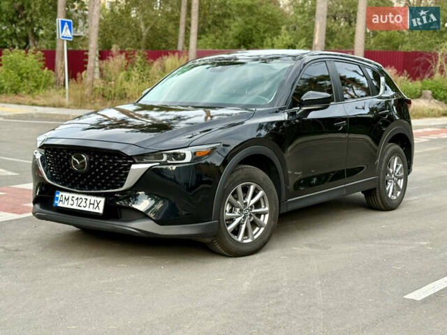 Чорний Мазда СХ-5, об'ємом двигуна 2.49 л та пробігом 56 тис. км за 22700 $, фото 3 на Automoto.ua