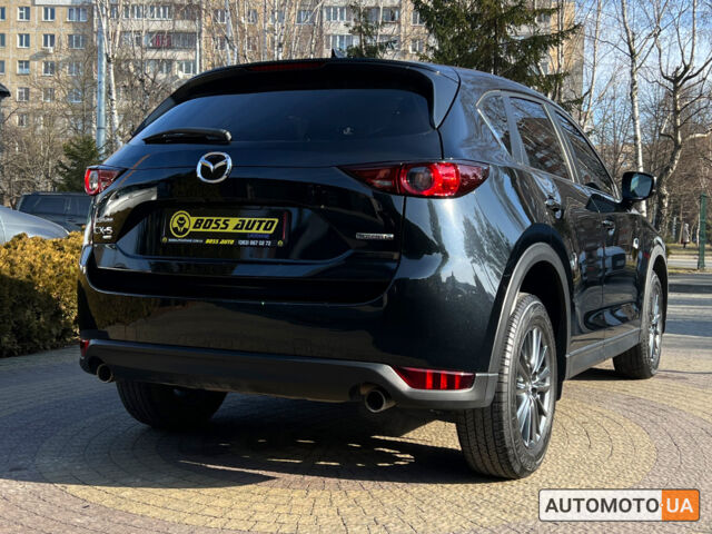 Черный Мазда СХ-5, объемом двигателя 2.5 л и пробегом 34 тыс. км за 21999 $, фото 6 на Automoto.ua