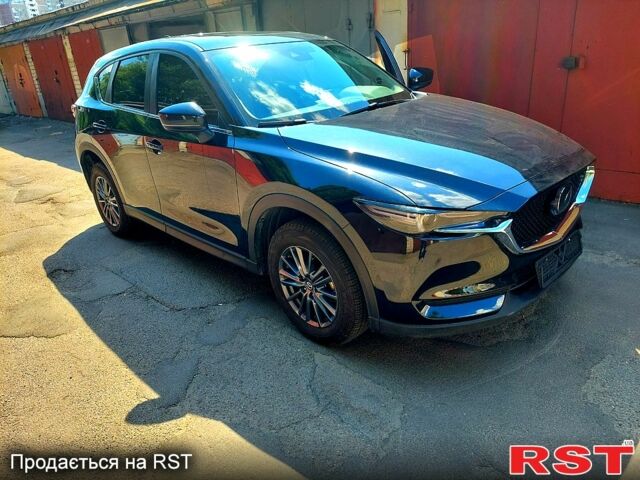 Черный Мазда СХ-5, объемом двигателя 2.5 л и пробегом 28 тыс. км за 23500 $, фото 1 на Automoto.ua