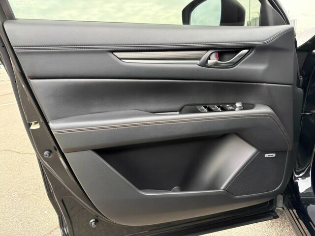 Черный Мазда СХ-5, объемом двигателя 2.5 л и пробегом 40 тыс. км за 29999 $, фото 12 на Automoto.ua