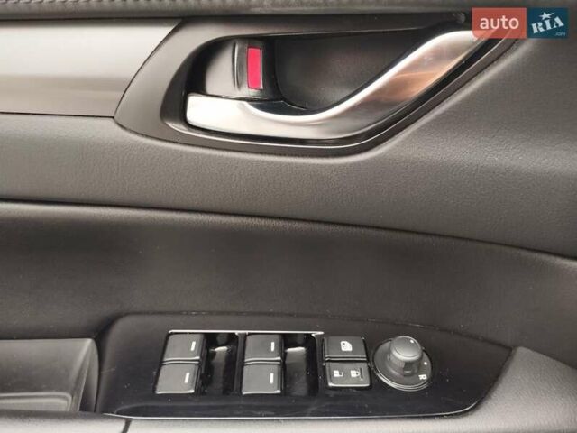 Чорний Мазда СХ-5, об'ємом двигуна 2.49 л та пробігом 59 тис. км за 25990 $, фото 21 на Automoto.ua