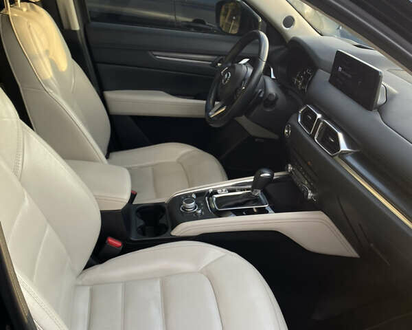 Чорний Мазда СХ-5, об'ємом двигуна 2.49 л та пробігом 61 тис. км за 25000 $, фото 8 на Automoto.ua