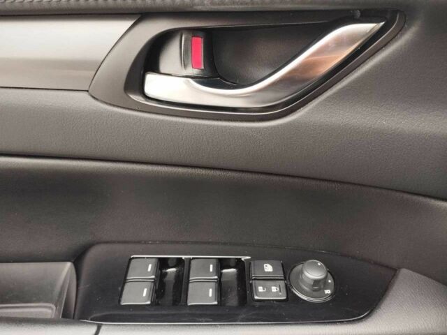 Черный Мазда СХ-5, объемом двигателя 2.5 л и пробегом 59 тыс. км за 25990 $, фото 19 на Automoto.ua