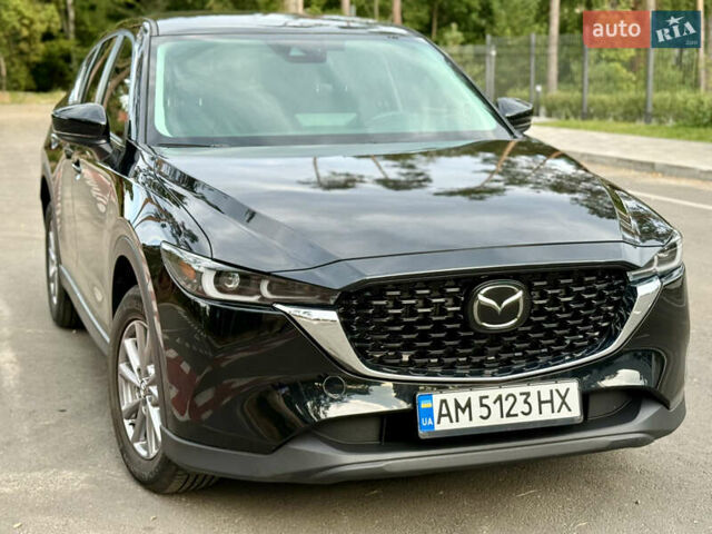 Чорний Мазда СХ-5, об'ємом двигуна 2.49 л та пробігом 65 тис. км за 22800 $, фото 3 на Automoto.ua