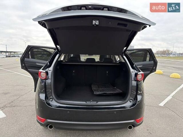 Чорний Мазда СХ-5, об'ємом двигуна 2.5 л та пробігом 40 тис. км за 29999 $, фото 28 на Automoto.ua