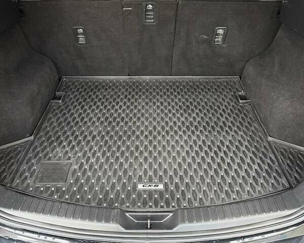 Чорний Мазда СХ-5, об'ємом двигуна 2.49 л та пробігом 45 тис. км за 22600 $, фото 9 на Automoto.ua