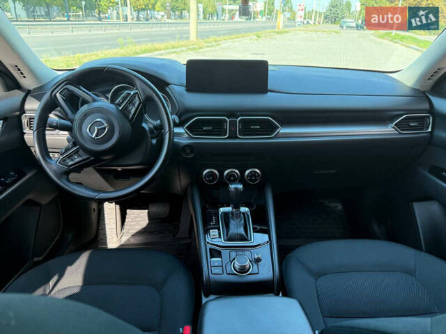 Черный Мазда СХ-5, объемом двигателя 2.49 л и пробегом 35 тыс. км за 21200 $, фото 7 на Automoto.ua