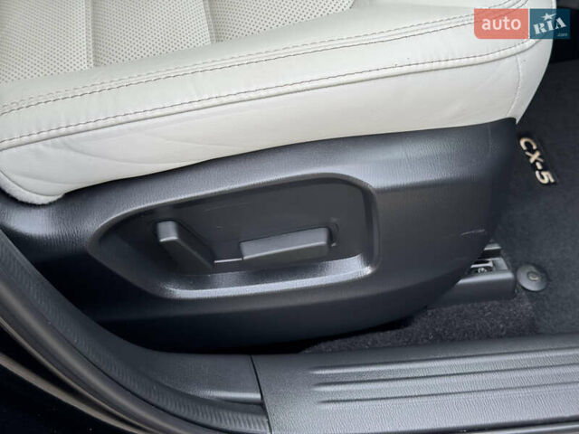 Черный Мазда СХ-5, объемом двигателя 2.49 л и пробегом 40 тыс. км за 23900 $, фото 60 на Automoto.ua