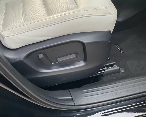 Черный Мазда СХ-5, объемом двигателя 2.49 л и пробегом 96 тыс. км за 22400 $, фото 12 на Automoto.ua