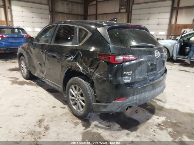 Черный Мазда СХ-5, объемом двигателя 2.5 л и пробегом 68 тыс. км за 15900 $, фото 3 на Automoto.ua