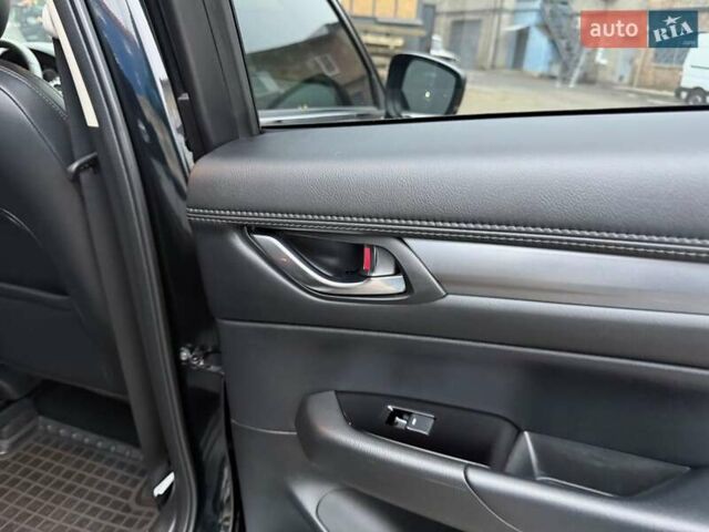 Черный Мазда СХ-5, объемом двигателя 2 л и пробегом 59 тыс. км за 29000 $, фото 68 на Automoto.ua