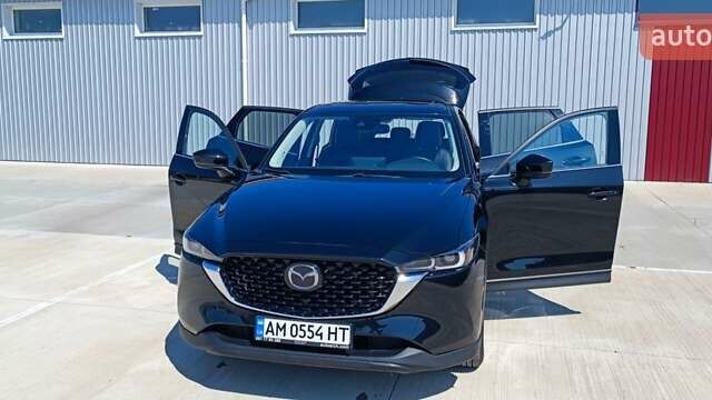 Чорний Мазда СХ-5, об'ємом двигуна 2.5 л та пробігом 7 тис. км за 23000 $, фото 22 на Automoto.ua