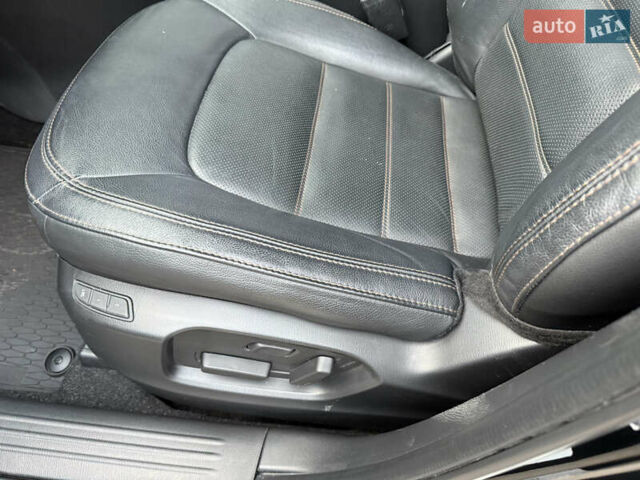 Черный Мазда СХ-5, объемом двигателя 2.5 л и пробегом 40 тыс. км за 23500 $, фото 8 на Automoto.ua