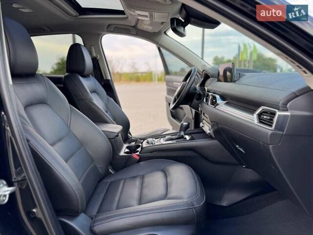 Черный Мазда СХ-5, объемом двигателя 2.5 л и пробегом 33 тыс. км за 19999 $, фото 13 на Automoto.ua