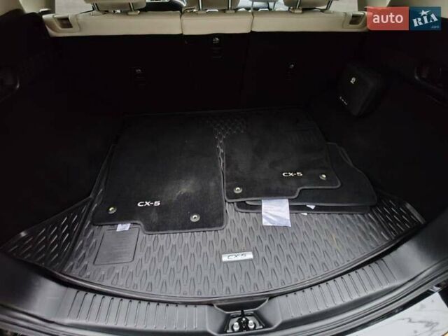 Чорний Мазда СХ-5, об'ємом двигуна 2.49 л та пробігом 35 тис. км за 24000 $, фото 14 на Automoto.ua