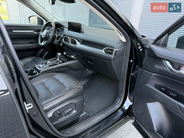 Чорний Мазда СХ-5, об'ємом двигуна 2.49 л та пробігом 16 тис. км за 24000 $, фото 25 на Automoto.ua