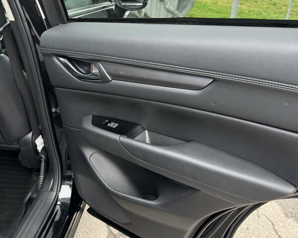 Чорний Мазда СХ-5, об'ємом двигуна 2.49 л та пробігом 10 тис. км за 24977 $, фото 28 на Automoto.ua