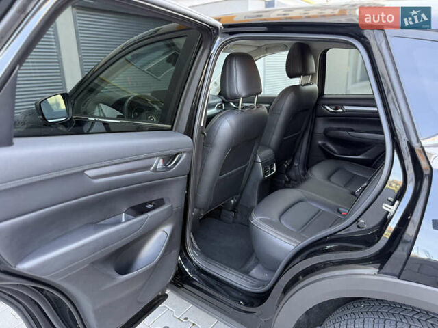 Чорний Мазда СХ-5, об'ємом двигуна 2.49 л та пробігом 16 тис. км за 24000 $, фото 32 на Automoto.ua