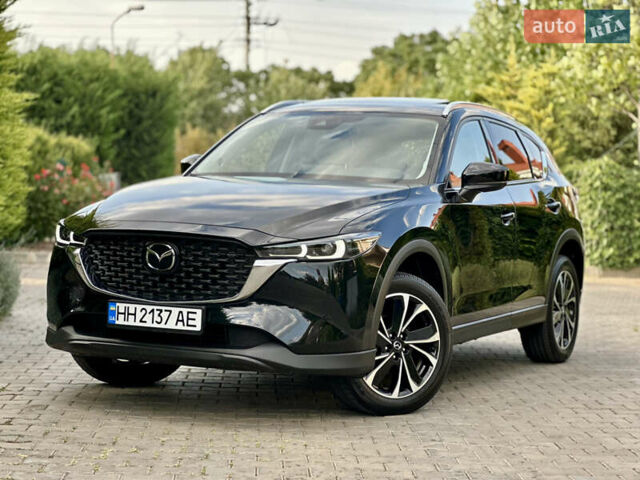 Черный Мазда СХ-5, объемом двигателя 2.49 л и пробегом 12 тыс. км за 29500 $, фото 1 на Automoto.ua