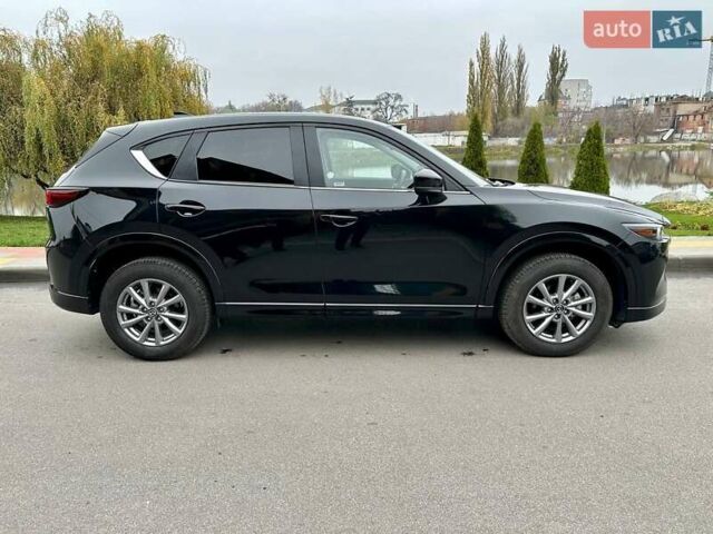 Чорний Мазда СХ-5, об'ємом двигуна 2.49 л та пробігом 43 тис. км за 23550 $, фото 3 на Automoto.ua