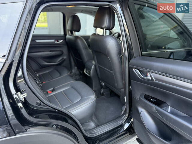 Чорний Мазда СХ-5, об'ємом двигуна 2.49 л та пробігом 16 тис. км за 24000 $, фото 28 на Automoto.ua