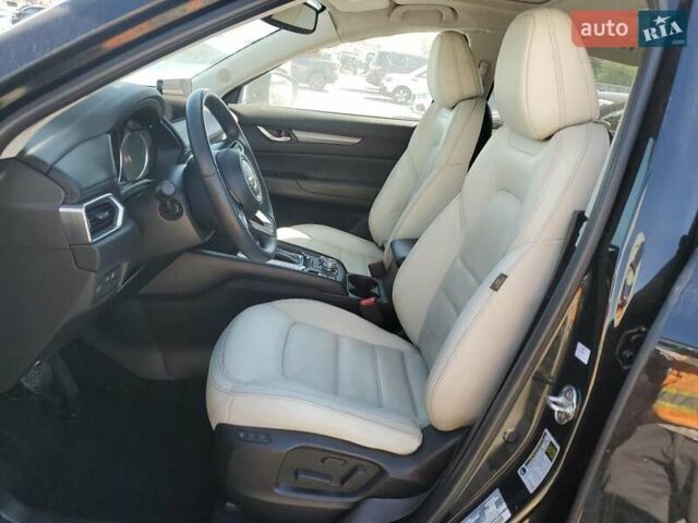 Черный Мазда СХ-5, объемом двигателя 2.49 л и пробегом 25 тыс. км за 6000 $, фото 6 на Automoto.ua