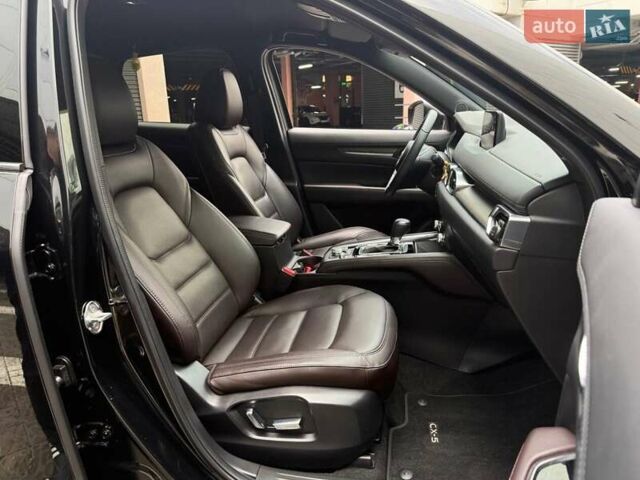 Черный Мазда СХ-5, объемом двигателя 2.49 л и пробегом 20 тыс. км за 40990 $, фото 10 на Automoto.ua