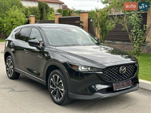 Черный Мазда СХ-5, объемом двигателя 2.49 л и пробегом 42 тыс. км за 28500 $, фото 2 на Automoto.ua