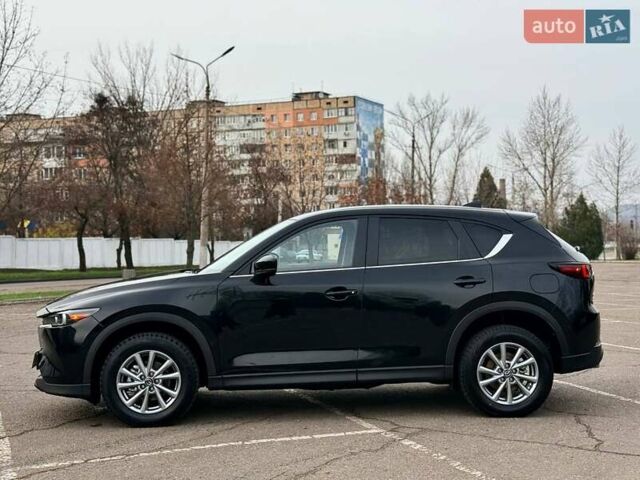 Черный Мазда СХ-5, объемом двигателя 2.49 л и пробегом 6 тыс. км за 26500 $, фото 2 на Automoto.ua