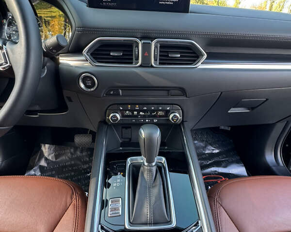 Мазда СХ-5 2024 у Києві на Automoto.ua Чорний Мазда СХ-5, об'ємом двигуна 2.49 л та пробігом 33 тис. км за 32999 $, фото 126 на Automoto.ua