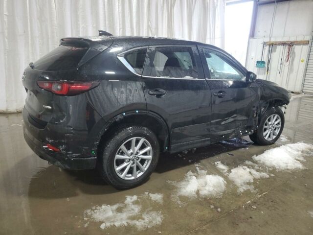 Черный Мазда СХ-5, объемом двигателя 2.5 л и пробегом 27 тыс. км за 15000 $, фото 5 на Automoto.ua