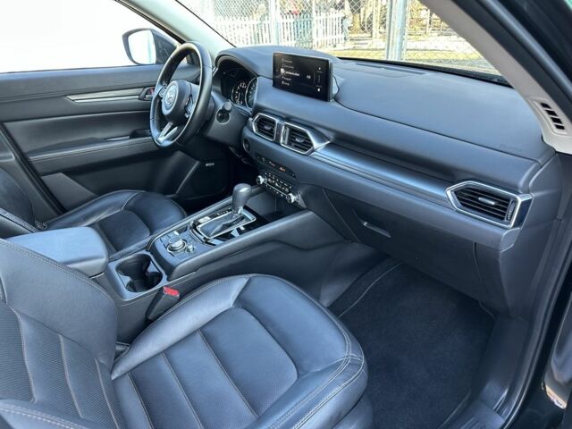 Черный Мазда СХ-5, объемом двигателя 2.5 л и пробегом 6 тыс. км за 25950 $, фото 22 на Automoto.ua