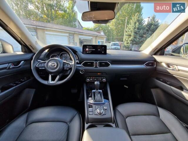 Черный Мазда СХ-5, объемом двигателя 2.5 л и пробегом 1 тыс. км за 25999 $, фото 28 на Automoto.ua