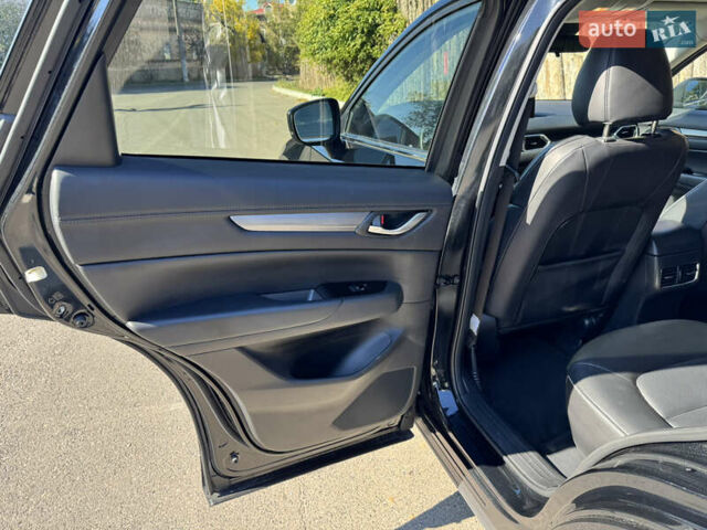 Чорний Мазда СХ-5, об'ємом двигуна 0 л та пробігом 33 тис. км за 24300 $, фото 11 на Automoto.ua