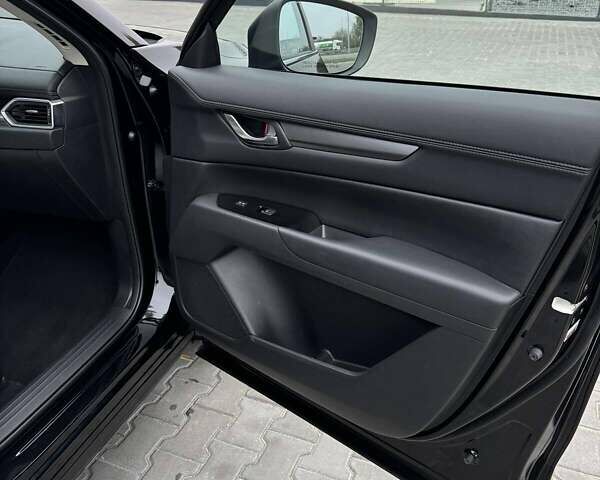 Черный Мазда СХ-5, объемом двигателя 2.49 л и пробегом 44 тыс. км за 23850 $, фото 12 на Automoto.ua