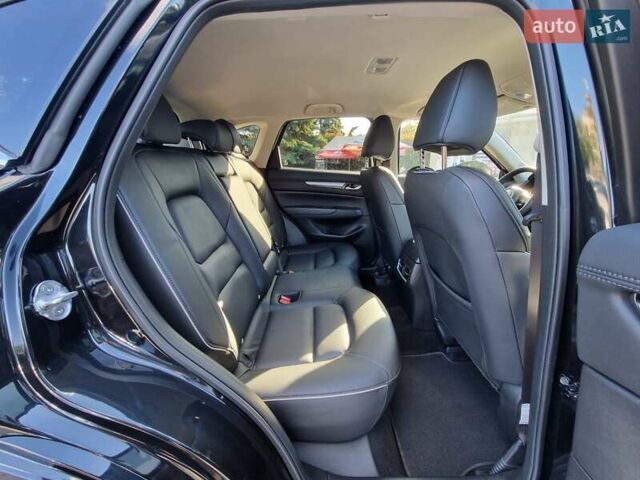 Черный Мазда СХ-5, объемом двигателя 2.5 л и пробегом 1 тыс. км за 25999 $, фото 30 на Automoto.ua