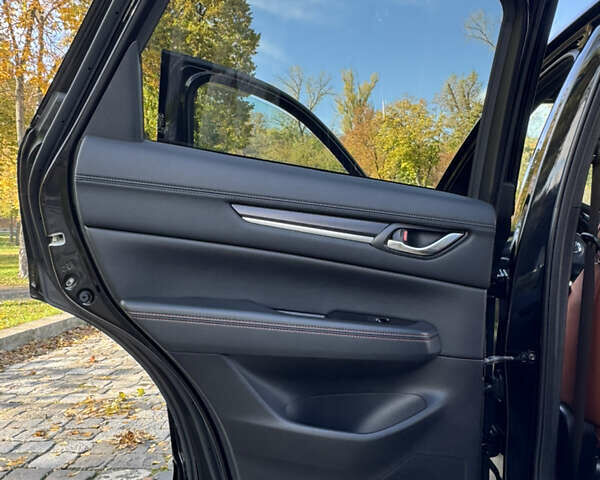 Мазда СХ-5 2024 у Києві на Automoto.ua Чорний Мазда СХ-5, об'ємом двигуна 2.49 л та пробігом 33 тис. км за 32999 $, фото 28 на Automoto.ua