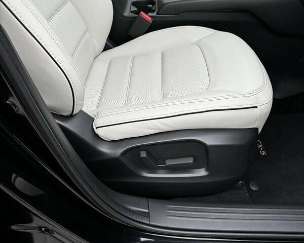 Черный Мазда СХ-5, объемом двигателя 2.49 л и пробегом 44 тыс. км за 23850 $, фото 13 на Automoto.ua