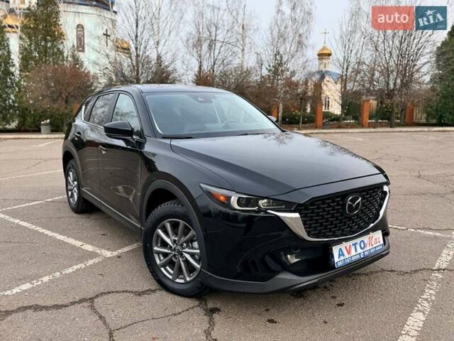 Черный Мазда СХ-5, объемом двигателя 2.49 л и пробегом 6 тыс. км за 26500 $, фото 10 на Automoto.ua