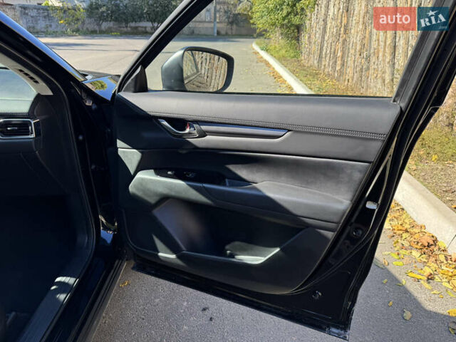 Чорний Мазда СХ-5, об'ємом двигуна 0 л та пробігом 33 тис. км за 24300 $, фото 13 на Automoto.ua