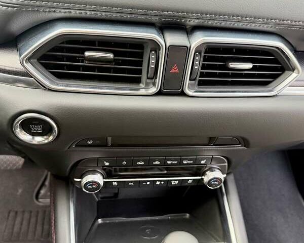 Чорний Мазда СХ-5, об'ємом двигуна 2.49 л та пробігом 5 тис. км за 28999 $, фото 55 на Automoto.ua