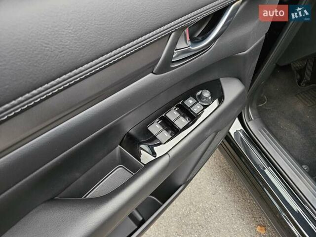 Чорний Мазда СХ-5, об'ємом двигуна 2.49 л та пробігом 1 тис. км за 28188 $, фото 23 на Automoto.ua