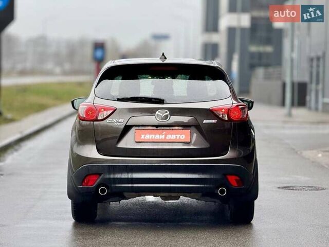 Коричневый Мазда СХ-5, объемом двигателя 2.19 л и пробегом 168 тыс. км за 14500 $, фото 5 на Automoto.ua