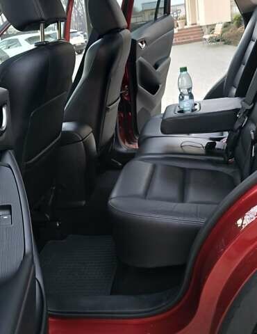 Красный Мазда СХ-5, объемом двигателя 2.2 л и пробегом 190 тыс. км за 13500 $, фото 20 на Automoto.ua
