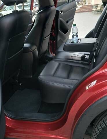 Красный Мазда СХ-5, объемом двигателя 2.2 л и пробегом 190 тыс. км за 13500 $, фото 46 на Automoto.ua