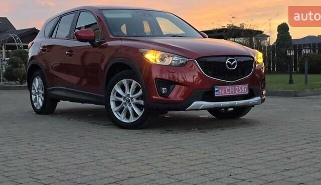 Красный Мазда СХ-5, объемом двигателя 2.2 л и пробегом 190 тыс. км за 13500 $, фото 2 на Automoto.ua