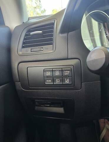 Красный Мазда СХ-5, объемом двигателя 2.2 л и пробегом 190 тыс. км за 13700 $, фото 33 на Automoto.ua