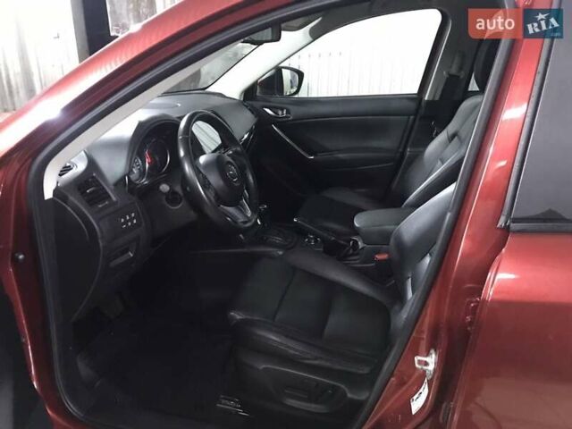 Красный Мазда СХ-5, объемом двигателя 2.2 л и пробегом 190 тыс. км за 13700 $, фото 2 на Automoto.ua