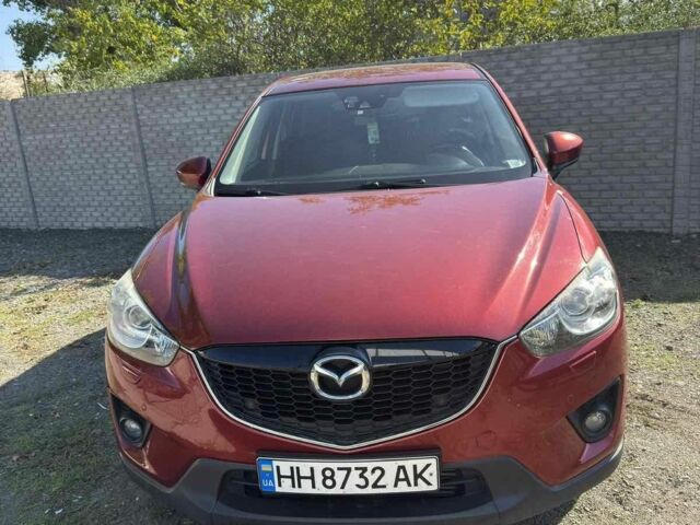 Красный Мазда СХ-5, объемом двигателя 2.2 л и пробегом 215 тыс. км за 11800 $, фото 2 на Automoto.ua
