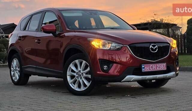 Красный Мазда СХ-5, объемом двигателя 2.2 л и пробегом 190 тыс. км за 13500 $, фото 3 на Automoto.ua